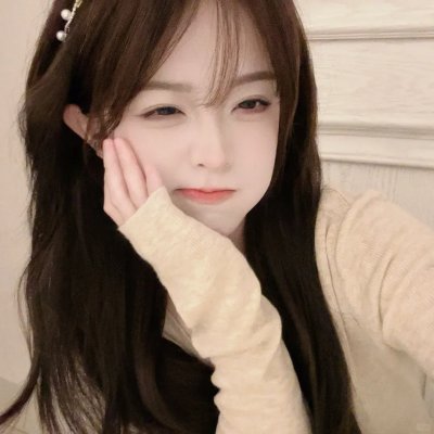 爱上小男人